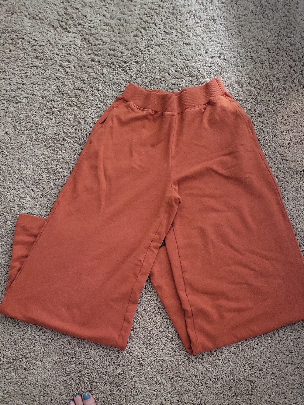 L'AGENCE Ribbed Knit Pants - Burnt Orange